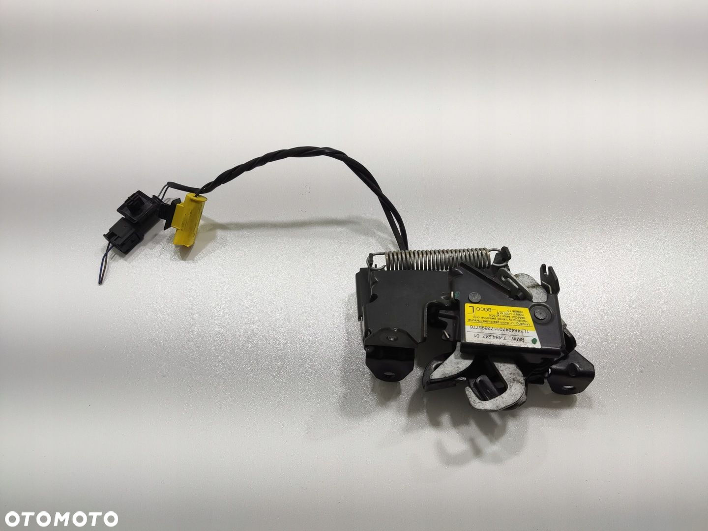 ZAMEK MASKI POKRYWY SILNIKA LEWY MINI COUNTRYMAN F60 2016-2020 7484247 - 2