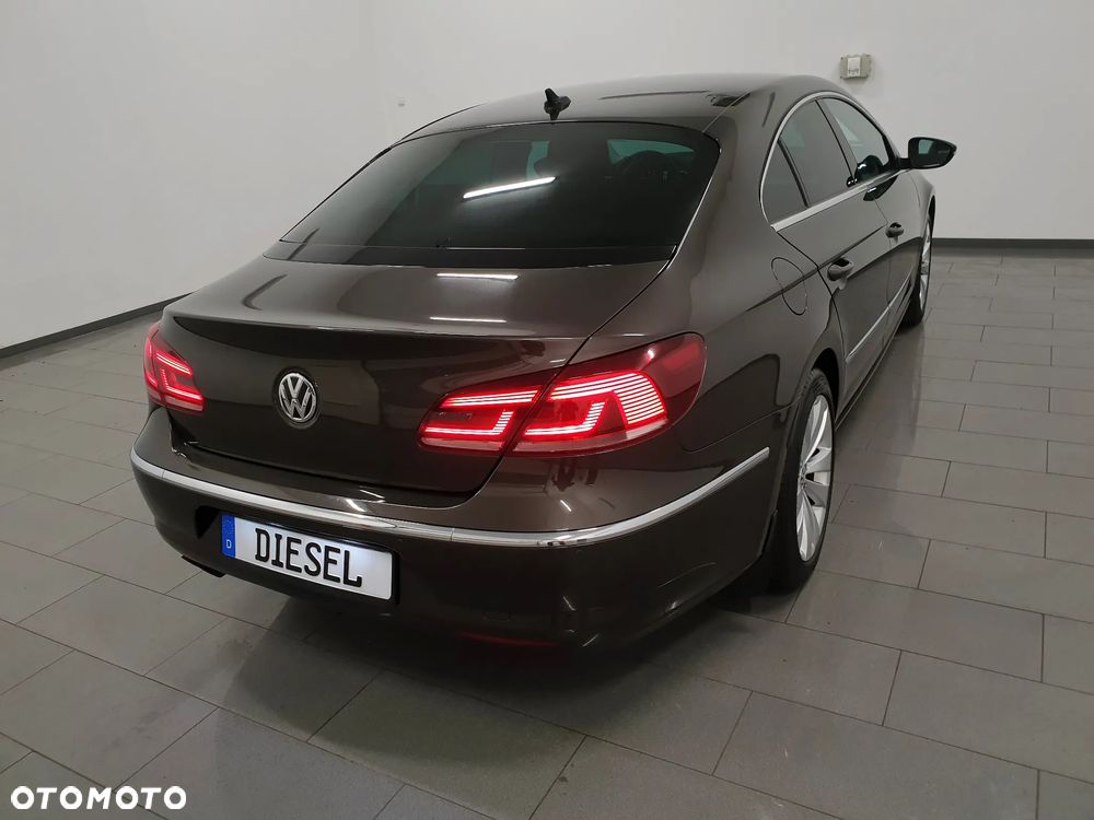 Volkswagen Passat CC - 29