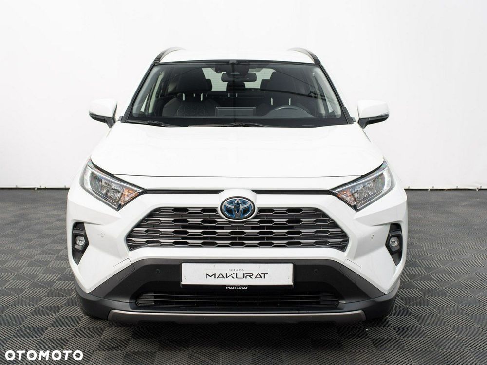 Toyota RAV4 - 8