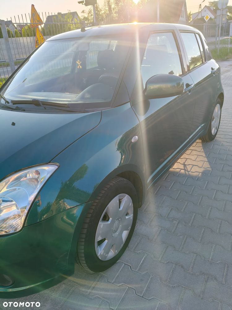 Suzuki Swift 1.3 Club - 2