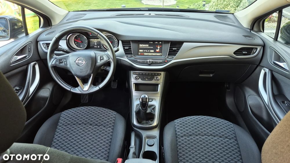 Opel Astra 1.6 CDTI Elite S&S - 9