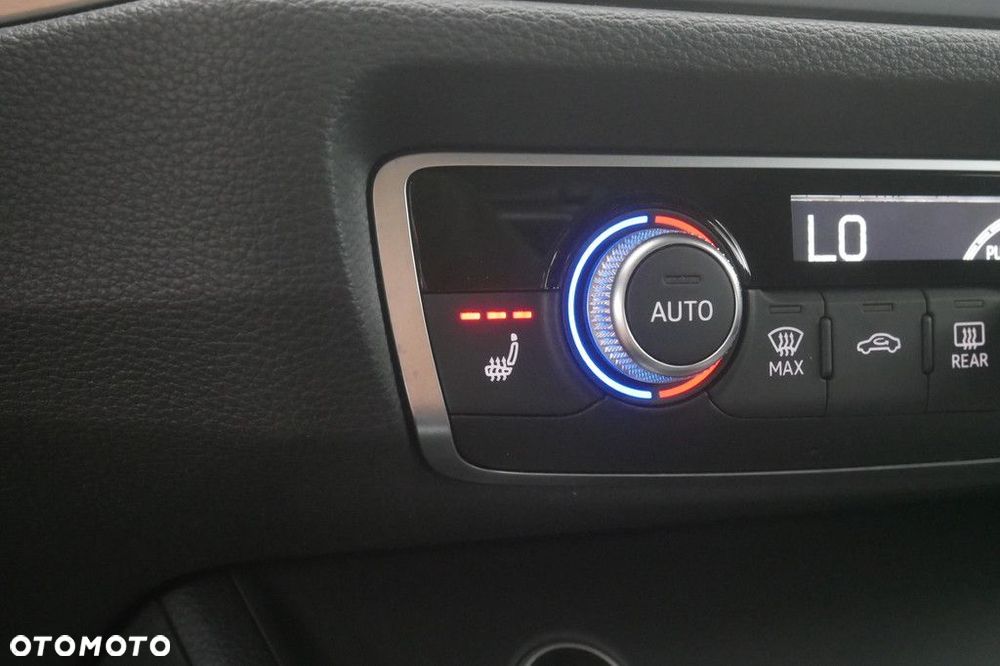 Audi Q3 2.0 TDI S tronic - 21