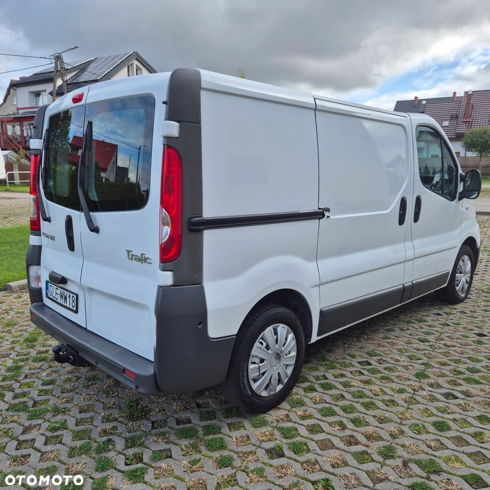 Renault Trafic - 13