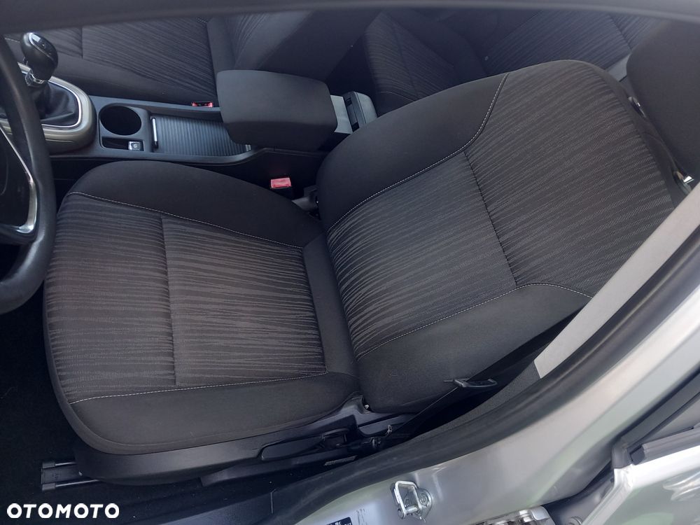 Opel Astra 1.4 T Sport - 35