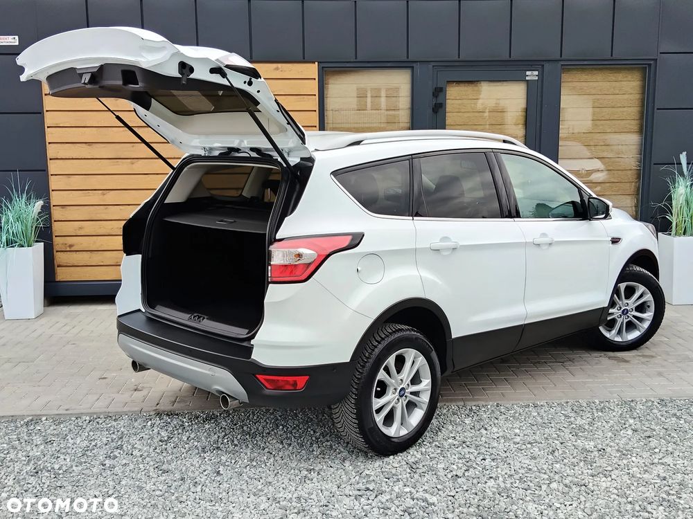 Ford Kuga 1.5 EcoBoost TITANIUM - 34