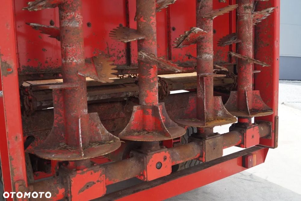 Unia Rozrzutnik Obornika TYTAN 10 Plus - 13