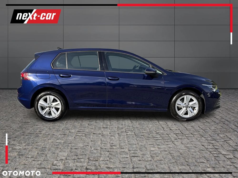 Volkswagen Golf VIII 1.5 eTSI EVO Life DSG - 6