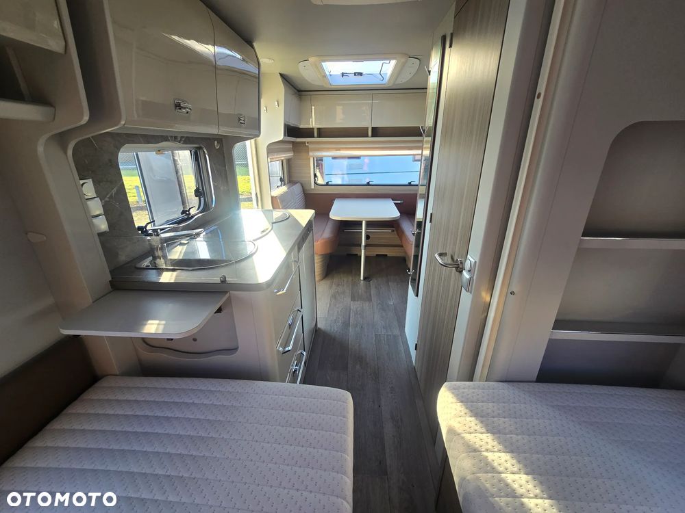 Burstner 490 AVERSO HARMONY tapczny salonka hobby przyczepa kempingowa - 4