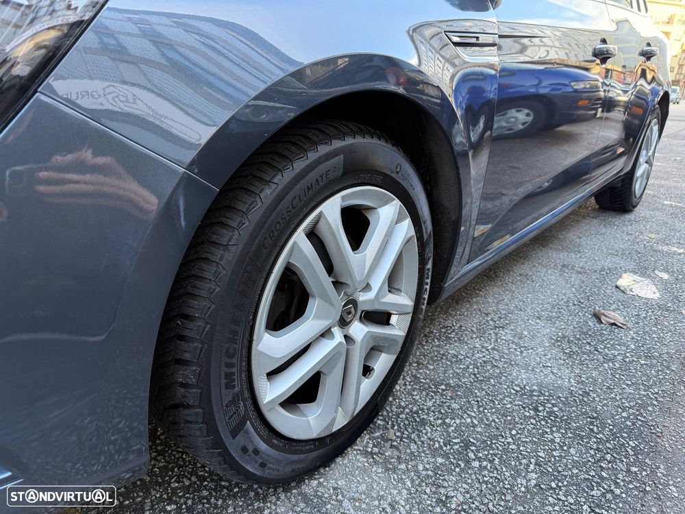Renault Mégane Sport Tourer ENERGY dCi 110 EDC BUSINESS - 21