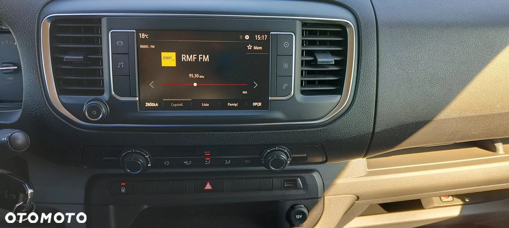 Opel Vivaro - 15