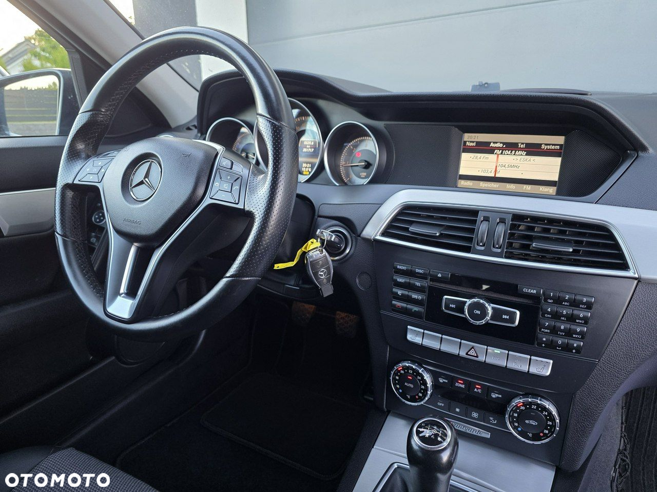 Mercedes-Benz Klasa C 200 CDI BlueEff Avantgarde - 6