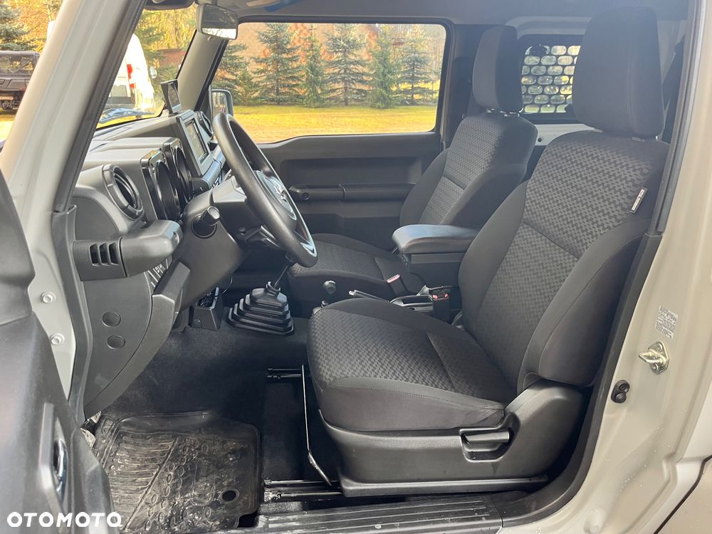 Suzuki Jimny 1.5 ALLGRIP Comfort - 19