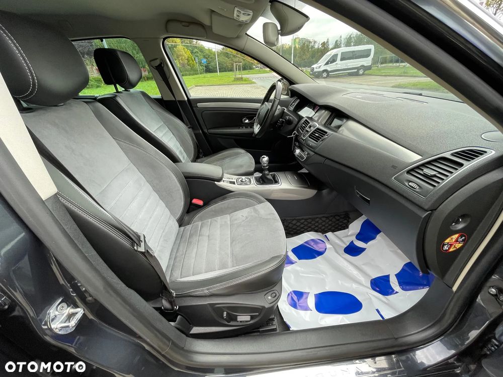 Renault Laguna Grandtour dCi 180 FAP Initiale - 15
