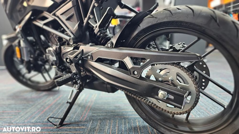 Voge R125 - 7