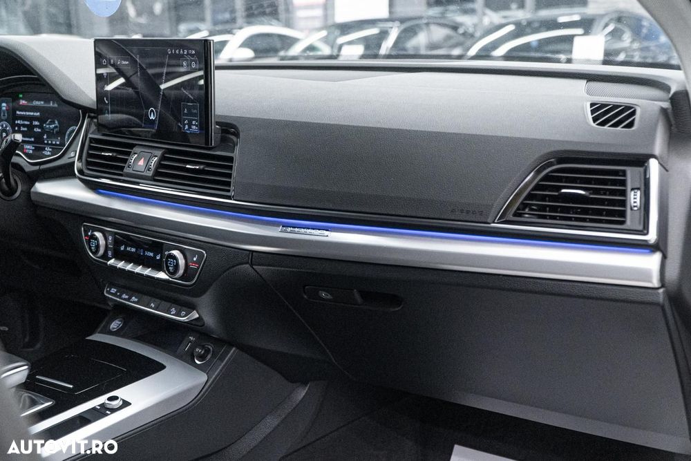 Audi Q5 2.0 40 TDI quattro S tronic Sport - 30