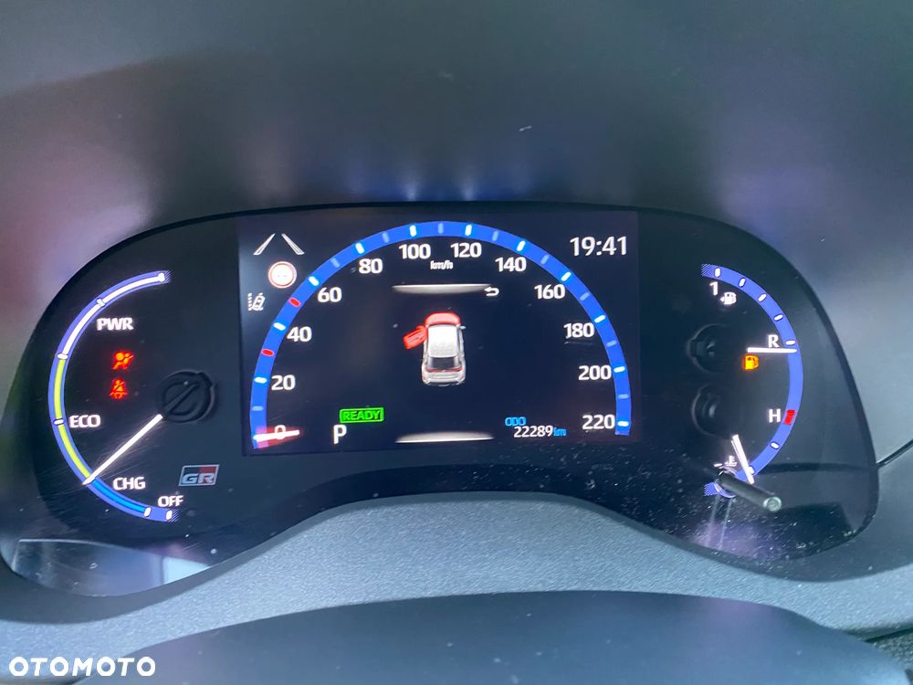 Toyota Yaris Cross Hybrid 1.5 GR Sport - 18