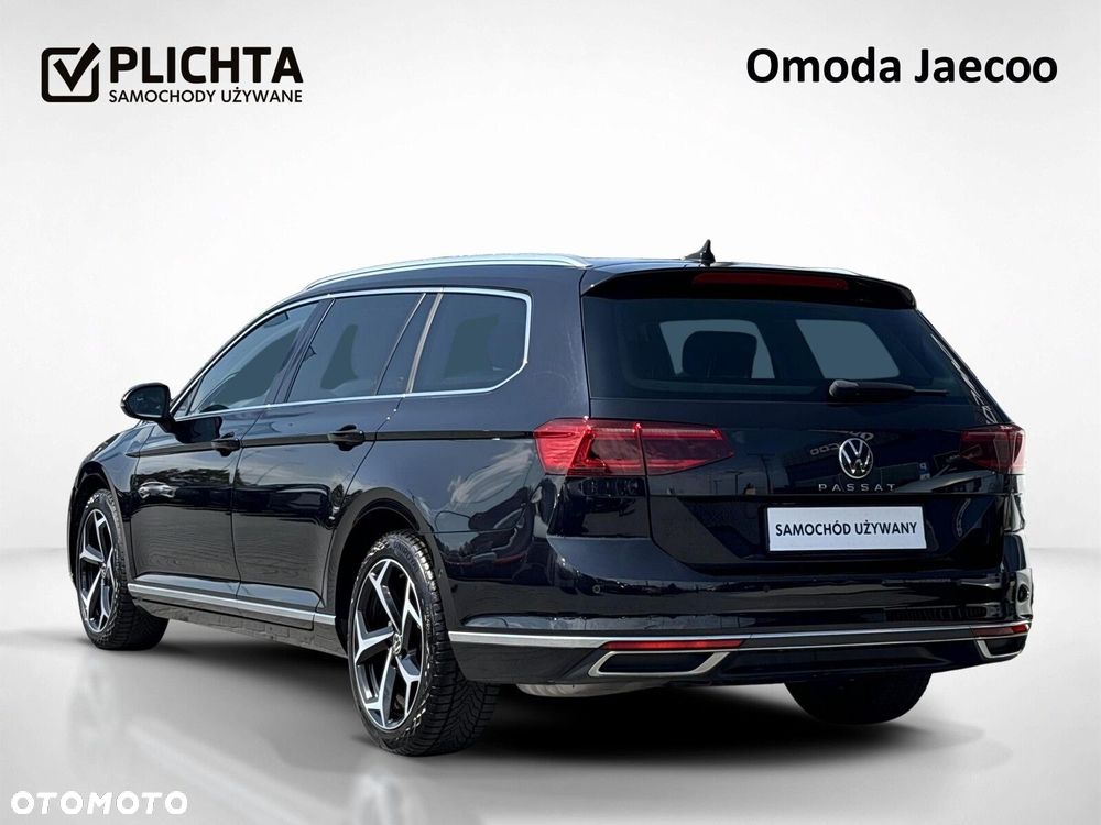 Volkswagen Passat Variant 1.5 TSI EVO Elegance DSG - 4