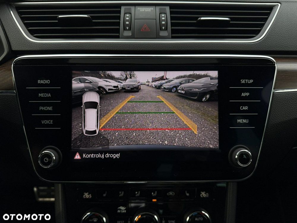 Skoda Superb 2.0 TDI SCR 4x4 Scout DSG - 28