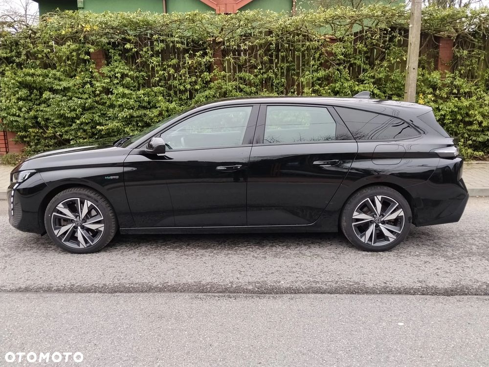 Peugeot 308 180 e-EAT8 GT - 4