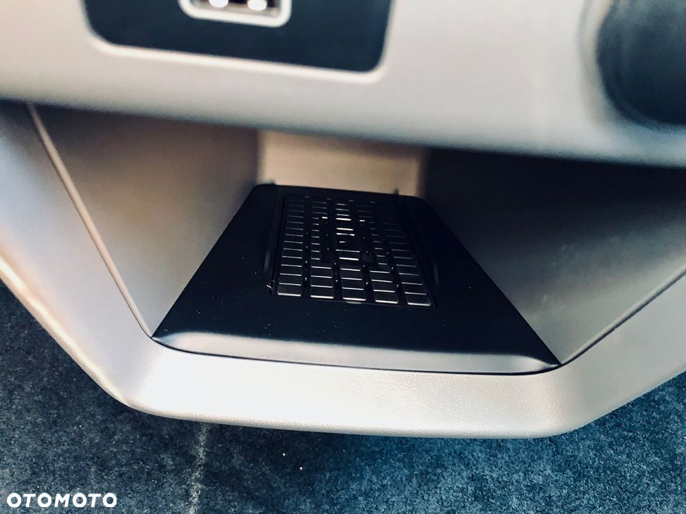 Ford Tourneo Custom 2.0 EcoBlue L2 Titanium X SelectShift - 18