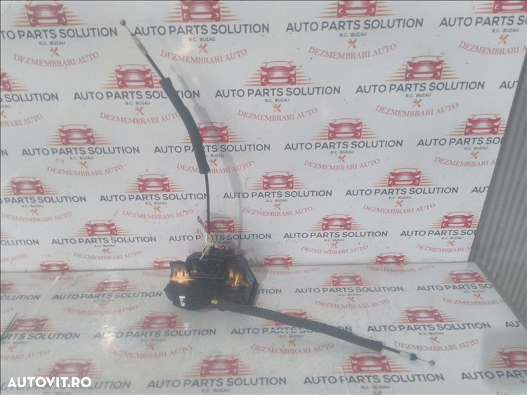 broasca usa stanga spate nissan juke an fabr. 2014 - 1