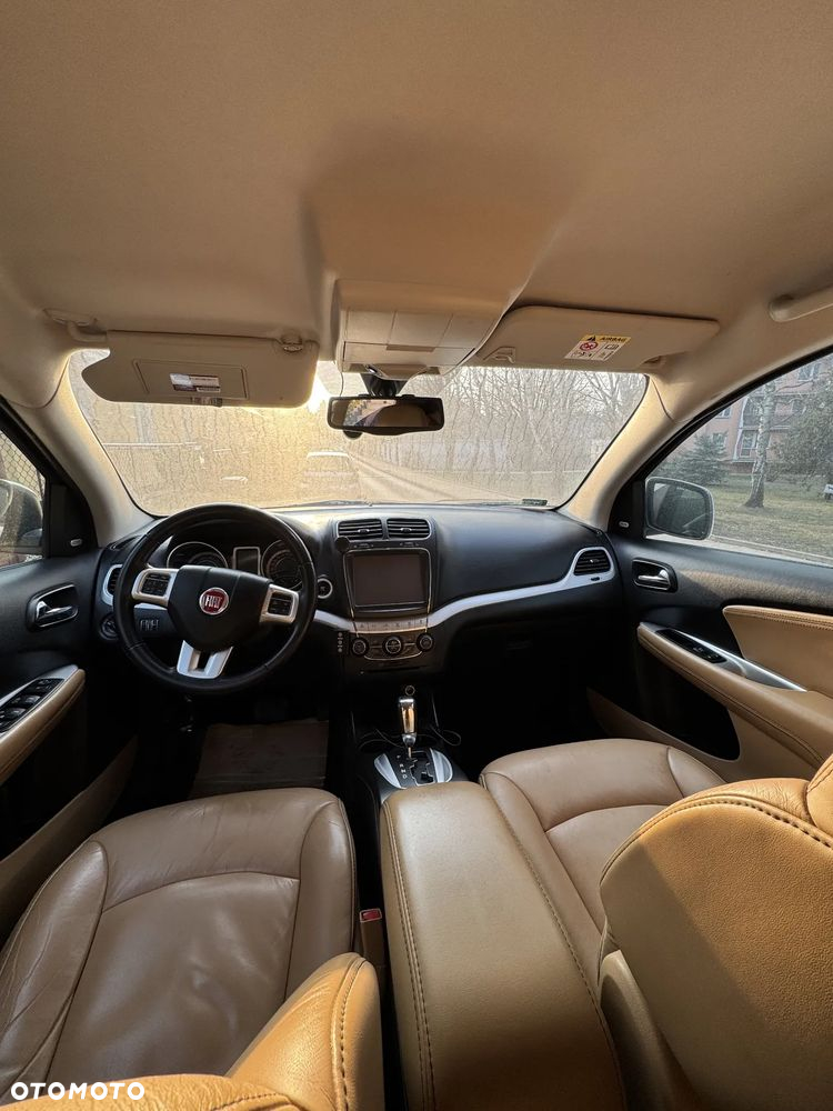 Fiat Freemont 3.6 V6 Lounge - 12