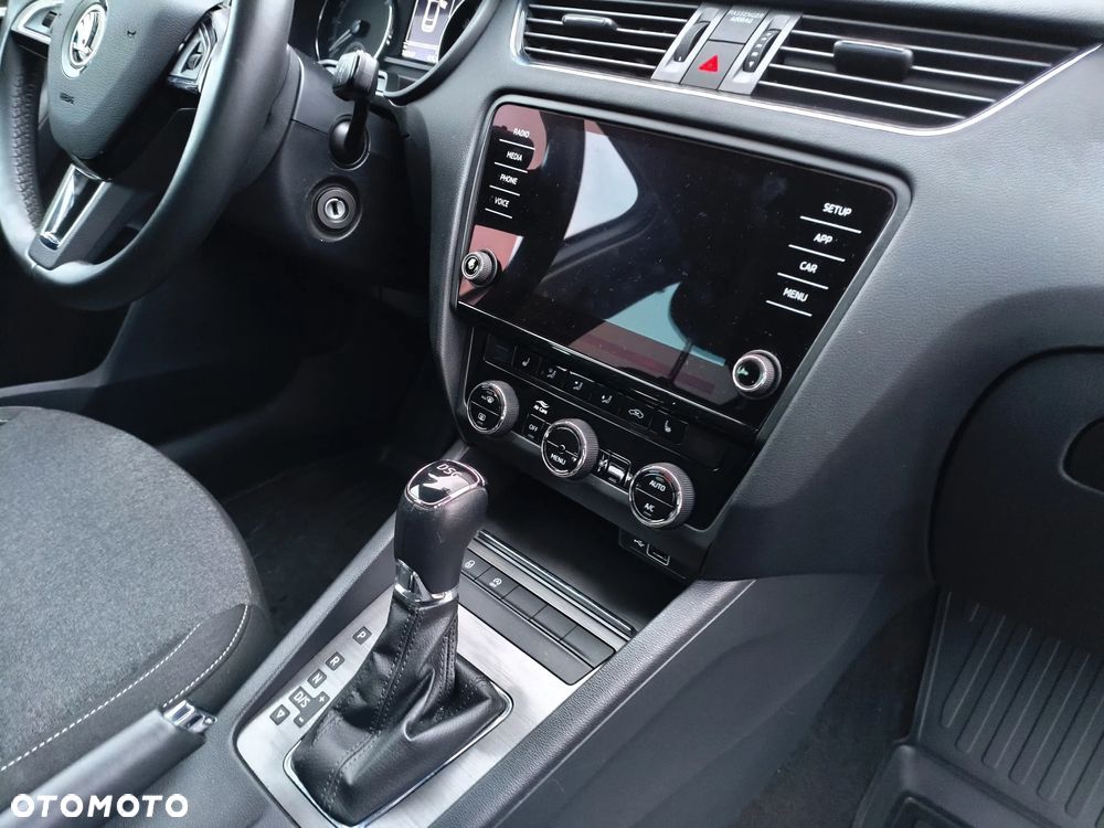 Skoda Octavia 1.6 TDI DSG Soleil - 18