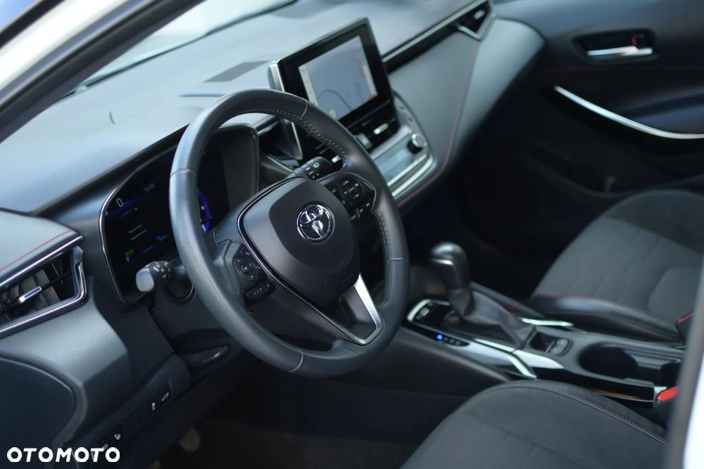 Toyota Corolla - 8