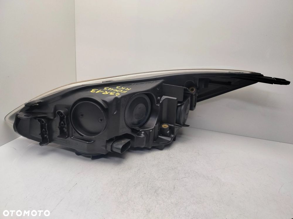 FORD FOCUS MK3 10R- REFLEKTOR LAMPA PRAWY PRZÓD PRAWA PRZEDNIA - 9