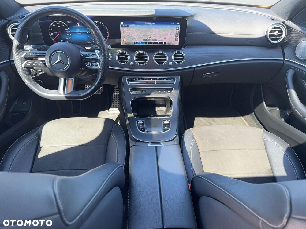 Mercedes-Benz Klasa E 220 d 4-Matic AMG - 20
