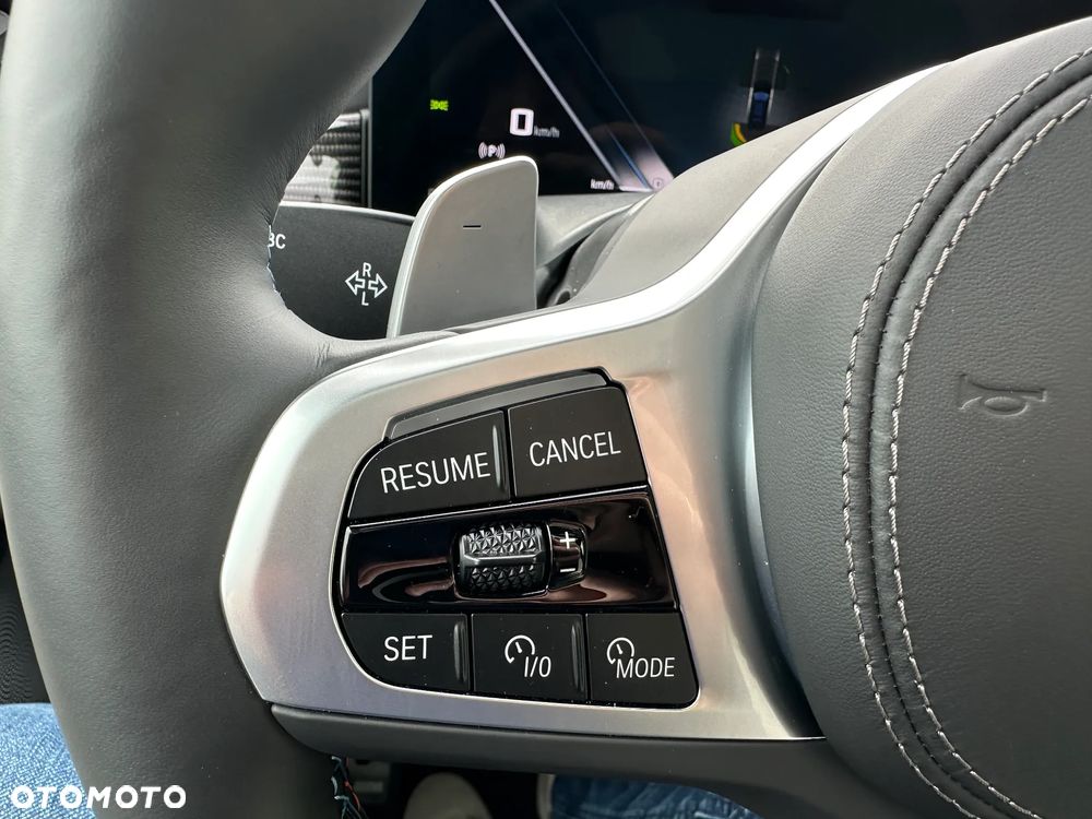 BMW X7 M60i xDrive mHEV sport - 14