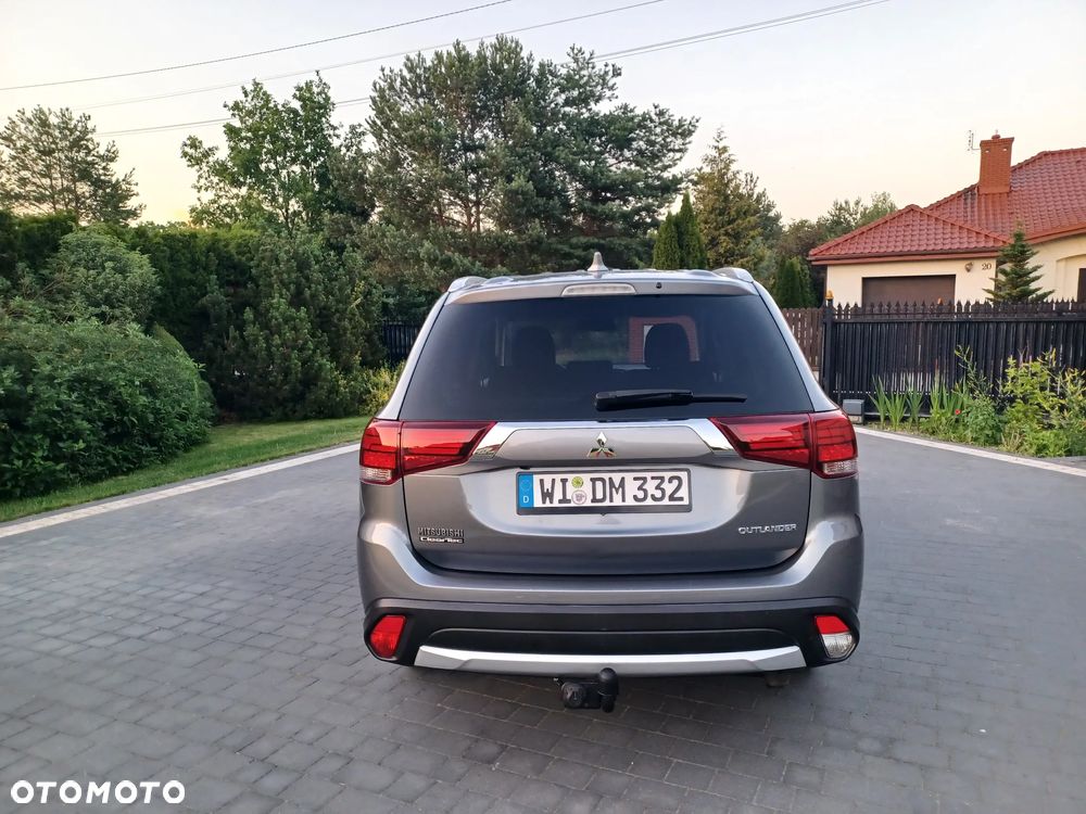 Mitsubishi Outlander 2.0 2WD Edition 100 - 5