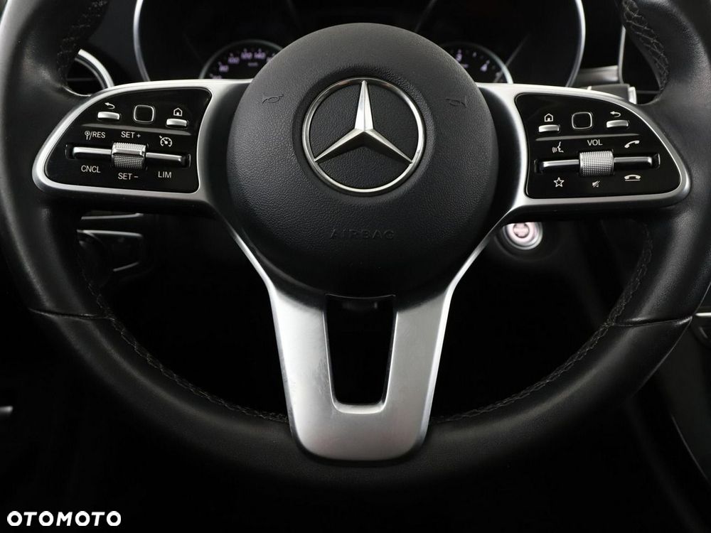 Mercedes-Benz Klasa C 220 d 9G-TRONIC Avantgarde - 22