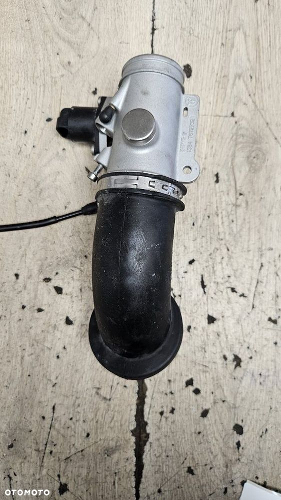 Przepustnica prawa BMW R12300 GS  13547672732 - 10
