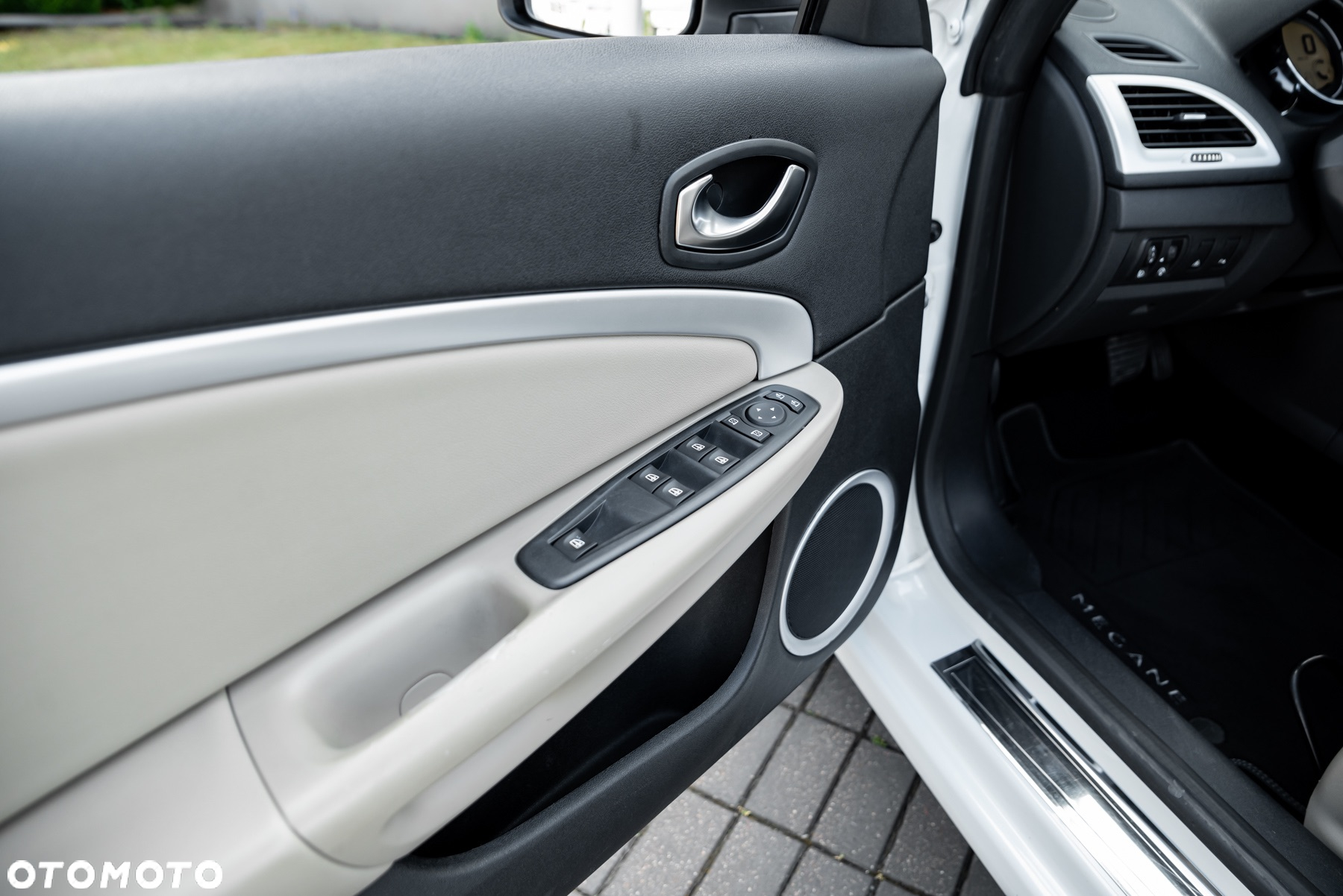 Renault Megane 2.0 140 CVT Coupe-Cabriolet Dynamique - 20