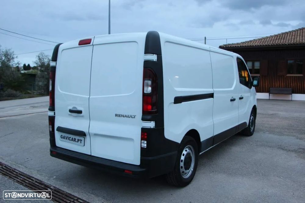 Renault Trafic 2.0 dCi Energy - 17