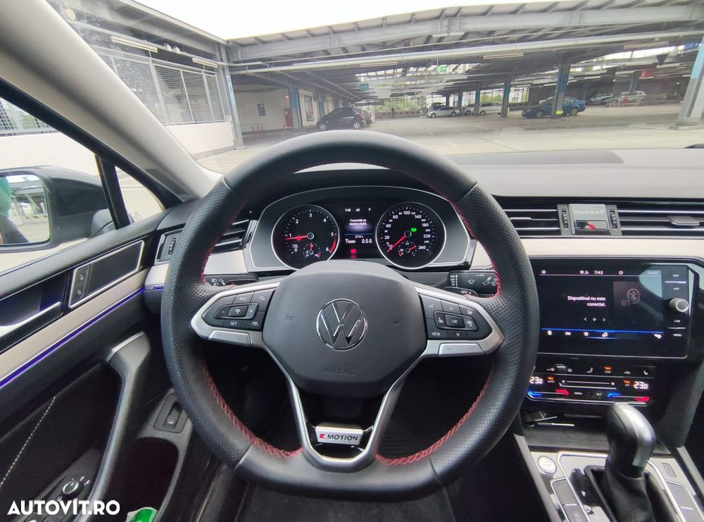 Volkswagen Passat 2.0 TDI DSG 4Mot Highline - 12