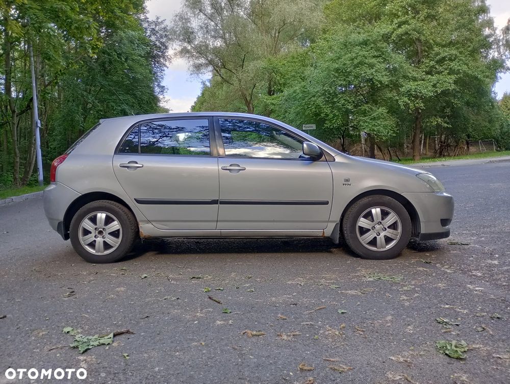 Toyota Corolla 1.6 VVT-i Terra Polaris - 4