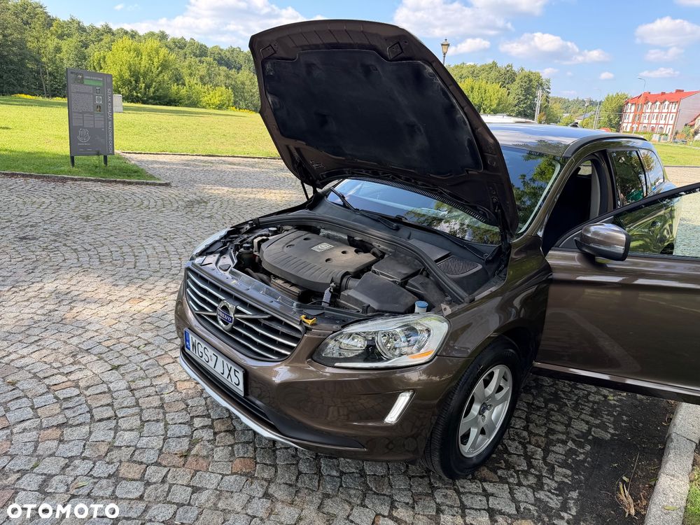Volvo XC 60 D3 Geartronic Momentum - 8