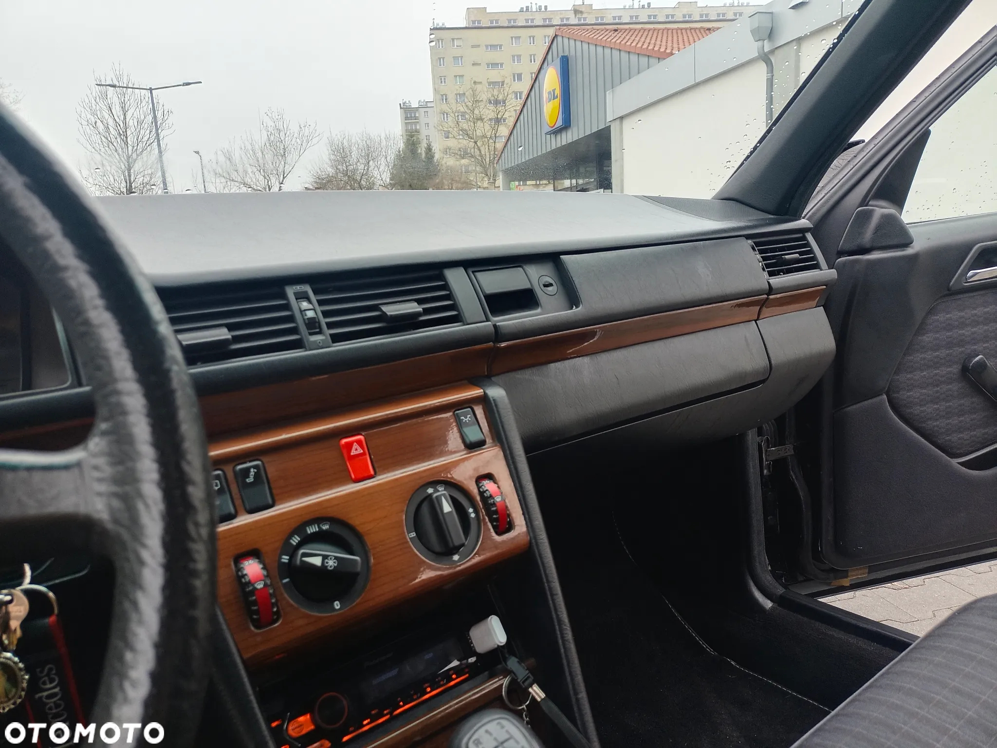 Mercedes-Benz W124 (1984-1993) - 6