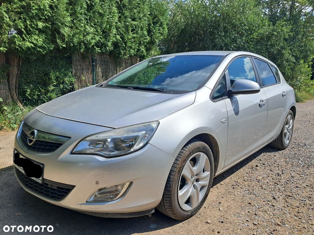 Opel Astra 2.0 CDTI DPF Automatik Cosmo - 9