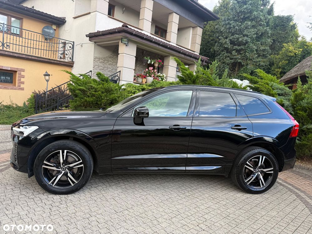 Volvo XC 60 B4 B Plus Dark - 22