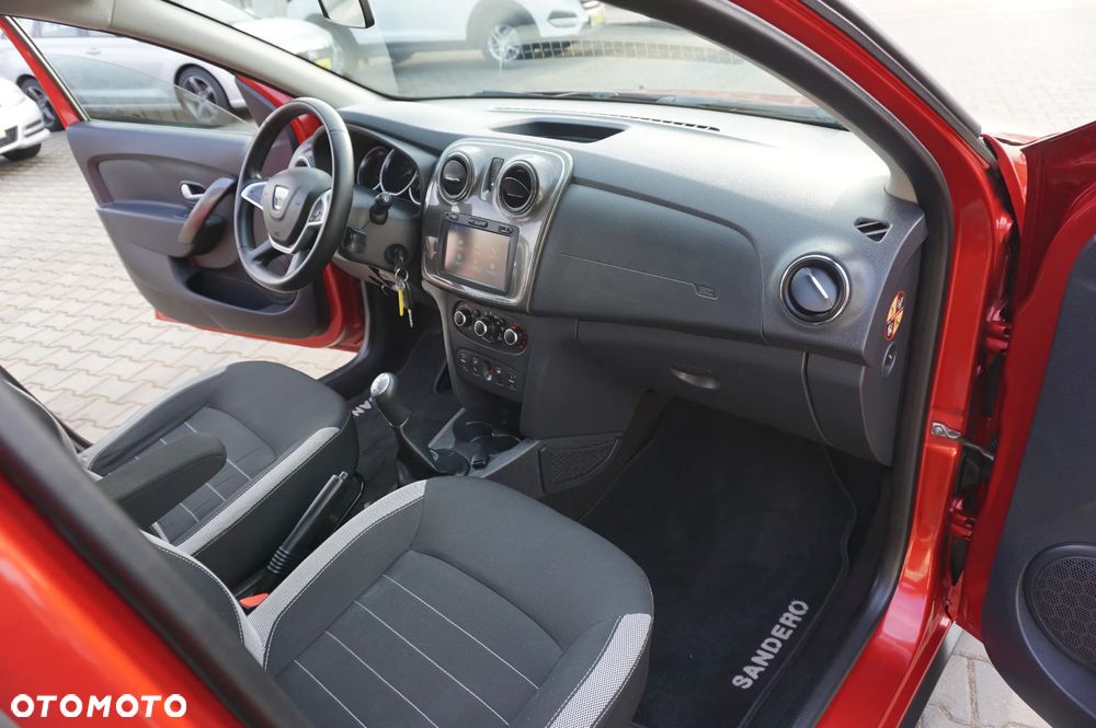 Dacia Sandero Stepway TCe 90 S&S Ambiance - 28