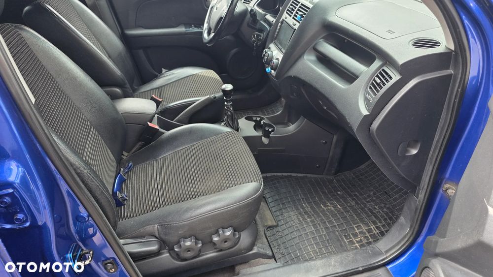 Kia Sportage 2.0 d Expedition - 24