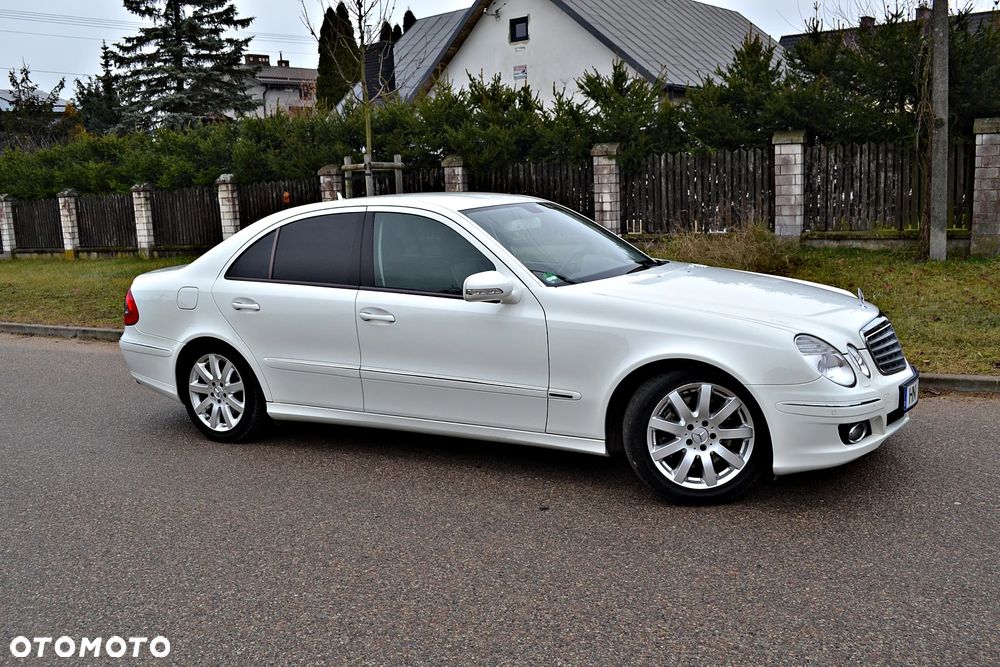 Mercedes-Benz Klasa E 200 Kompressor Automatik Elegance - 24