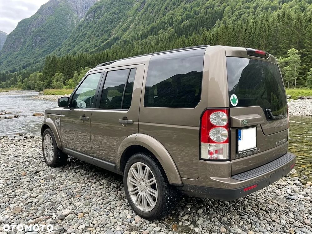 Land Rover Discovery 3.0D V6 HSE - 2