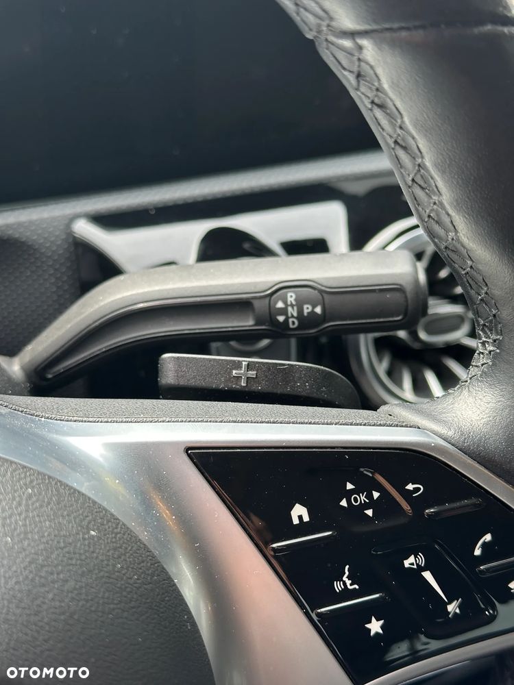Mercedes-Benz Klasa A 180 7G-DCT Advanced Progressive - 26