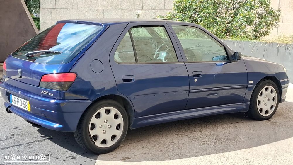 Peugeot 306 2.0 HDi Iceland - 9