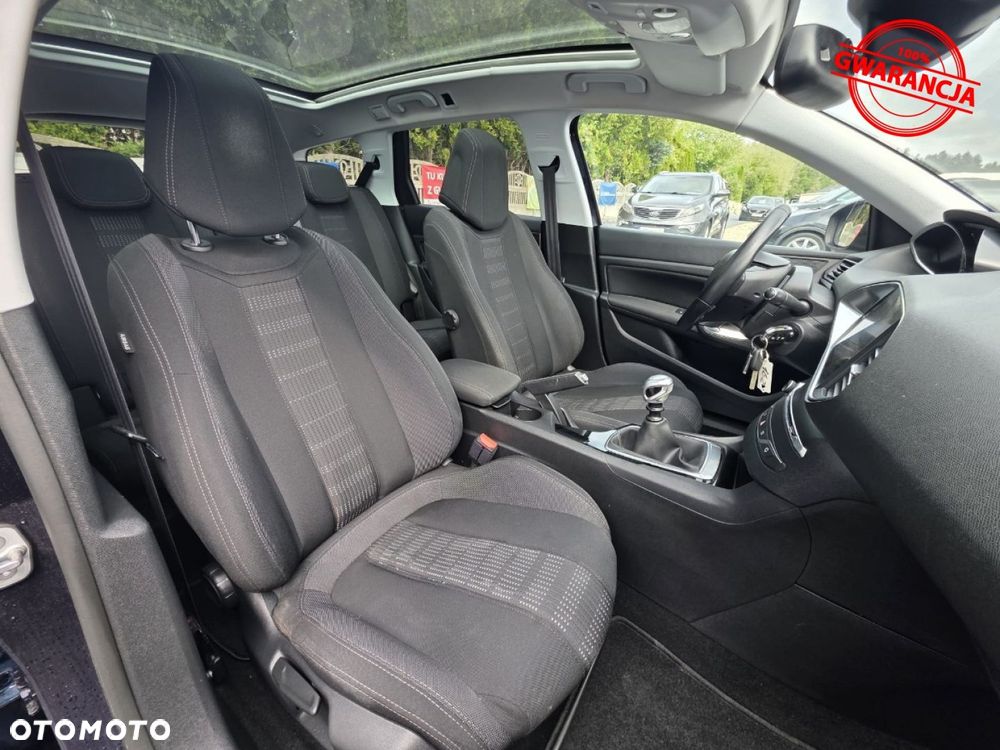 Peugeot 308 - 24