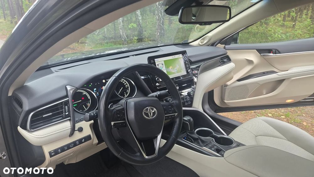 Toyota Camry 2.5 Hybrid Prestige CVT - 11
